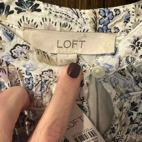 LOFT blouse NWT - Picture 3 of 5